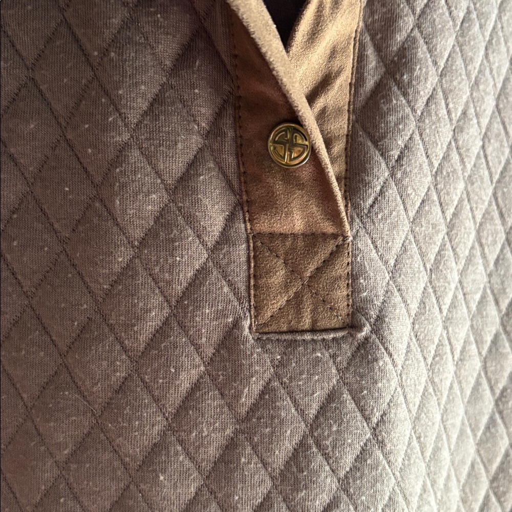 Simply Southern Brown Quilted Jacket women’s size S with 5 Golden snap buttons - Picture 3 of 12